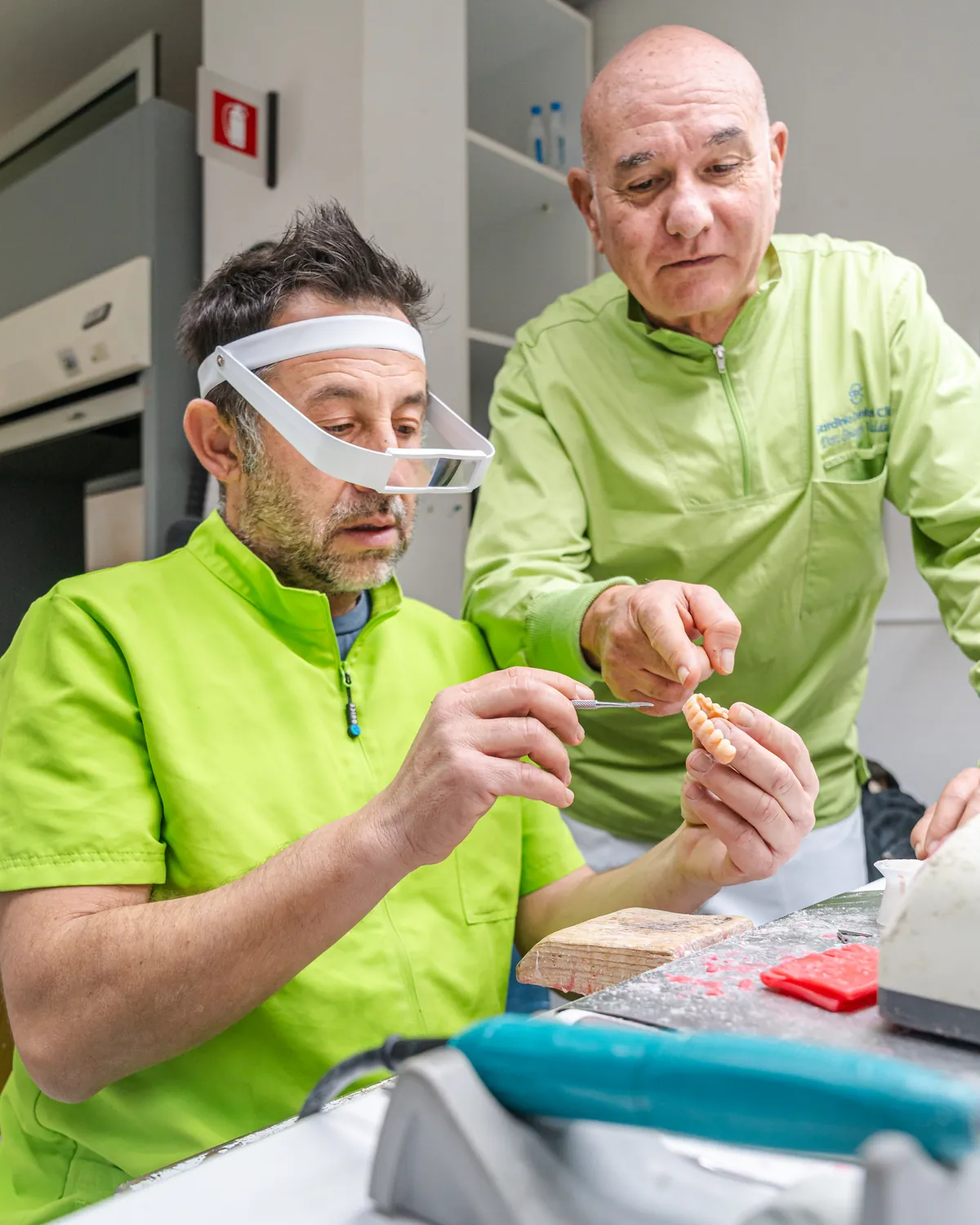 Il banco di lavoro del laboratorio interno
